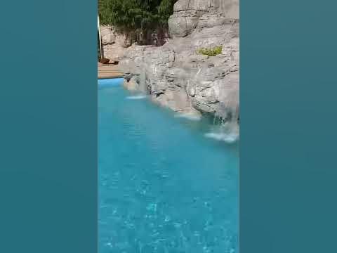 Водопад над басейн Оазис Зверино - YouTube