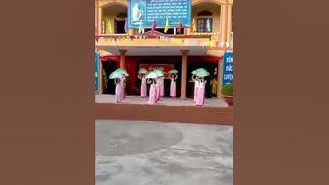 múa quạt 20-11 lớp 9c THCS thạch khôi