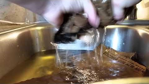 How to Shrink Pizza Boxes to Fit In Trash Can