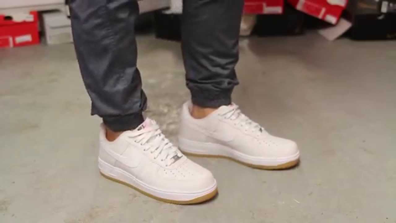 nike air force 1 white with gum sole