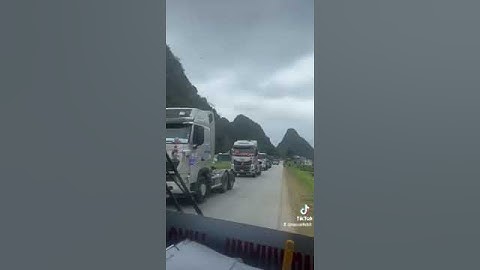 màn rước dâu bằng xe đầu kéo tại Cao Bằng