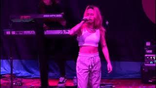 2019 10 16 Bea Miller - Feel Something