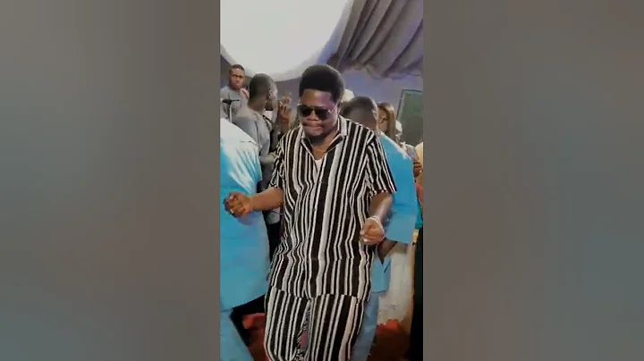 OMO OLOOGO / MOMENT MR MACARONI ON DANCING COMPETITION WITH OGANLA PASUMA #oganlapasuma #mrmacaroni