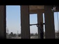فيديو: مقاتلو داعش يستميتون في الدفاع عن معقلهم في الرقة