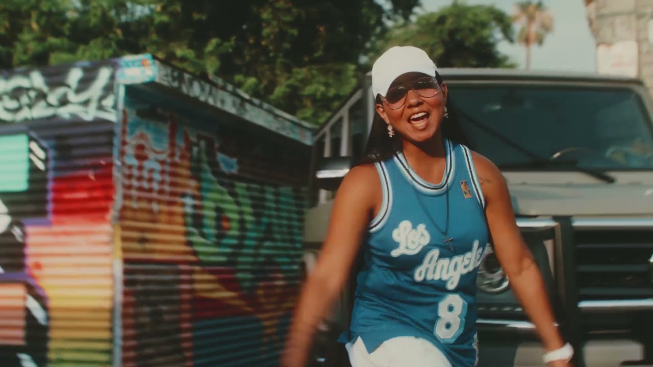 Ambition- I'm Good ft. Monique (Official Music Video) adlı videoyu YouTube'da izle Ambition- I'm Good ft. Monique (Official Music Video) adlı videoyu YouTube'da izle