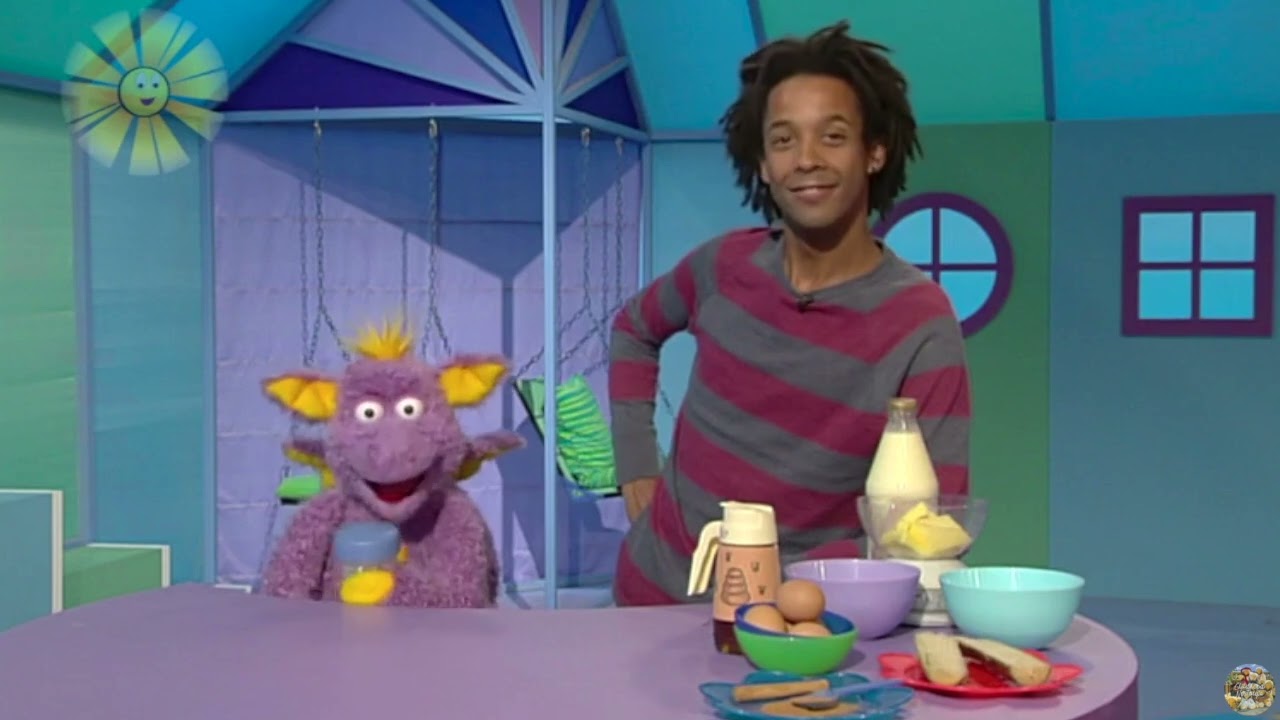 CBeebies | Tikkabilla - S04 Episode 3 (Honey Biscuits)