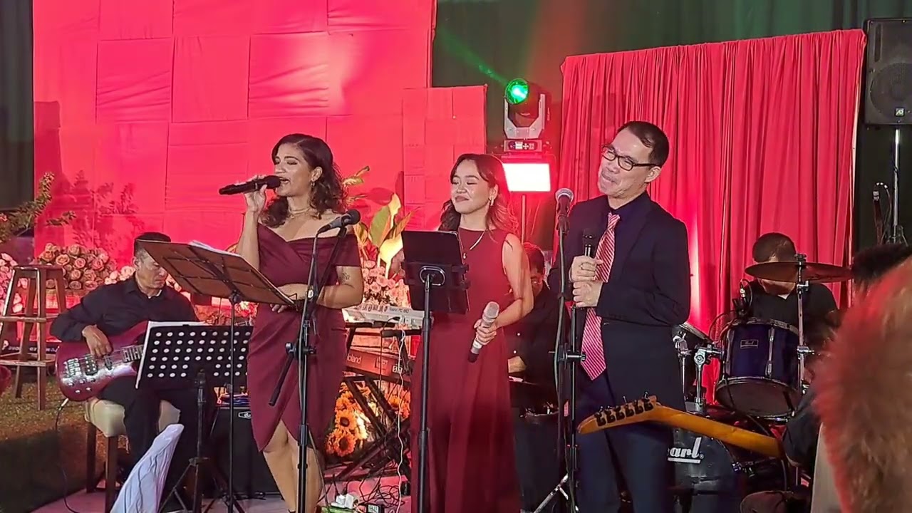 Laughter In The Rain (cover) with Rolly Rodriguez on Saxophone - Neil Sedaka | Cool Cats