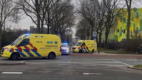 Ongeval op Descart | leerling springt uit raam | spoedretour ambulance 