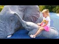 Сборник видео для детей Путешествия в зоопарки