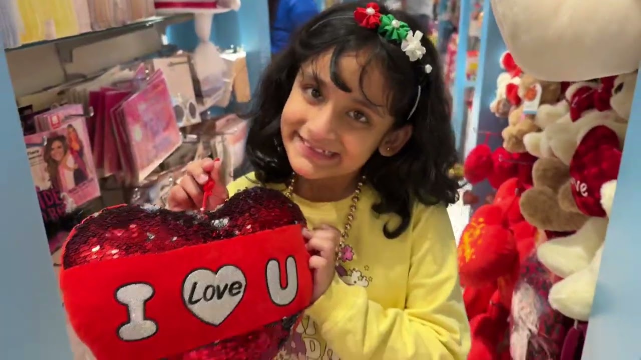 A Day full of Surprises | Shopping aur night saari masti | Sehrish & Luqman Vlogs !