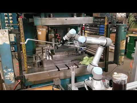 Designhawk - UR5e Press Tending