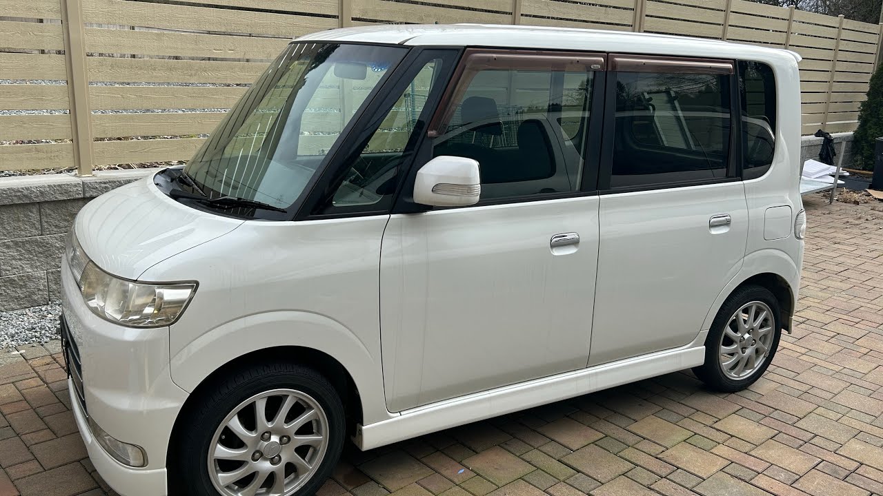 Daihatsu Tanto 2007 L350S - Imported to Canada - Walk around - YouTube