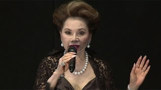 デヴィ夫人、 女子高生のメークが嫌い？　｢渇き。｣女子高生限定試写会イベント(2)