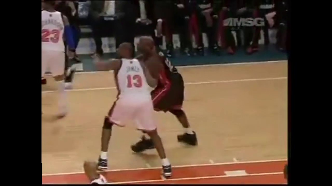 Jerome James Gets Fancy Vs. Heat, 06-07.