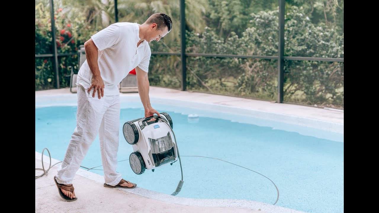 Polaris Pool Cleaning Robot - YouTube