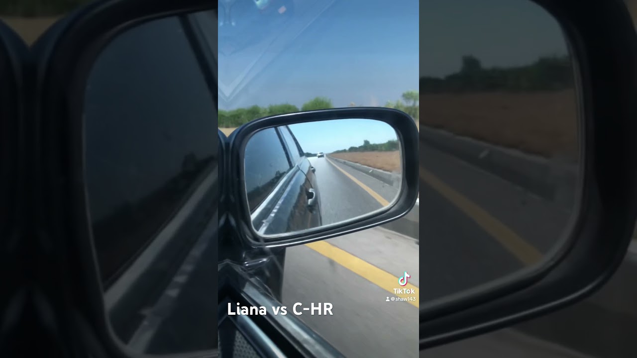 Suzuki liana vs C-HR on motorway