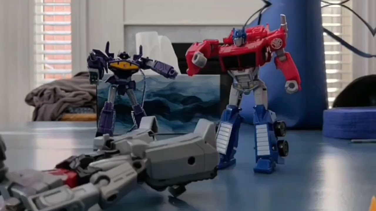 Stop motion transformers - Fight scene