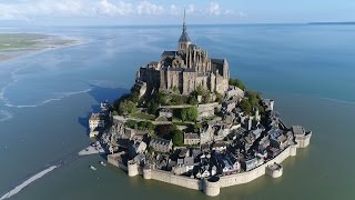 Grande marée au MontSaintMichel