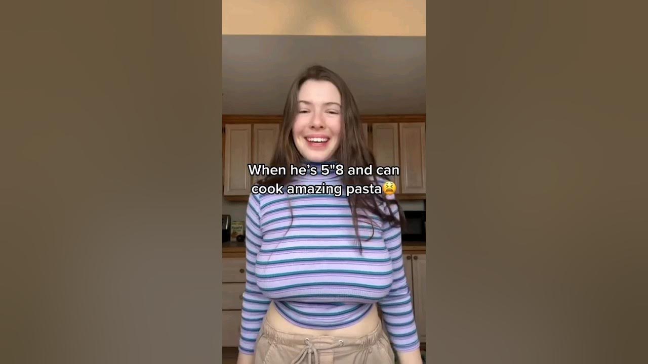 Biggest Big Boobs Nip Slip Moments 😳 YouTube