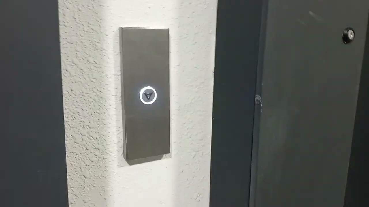 Музыкальные лифты MEL-(2023г.) г. Обнинск улица Курчатова 25/5 V=1,6 м/с Q=1000 kg