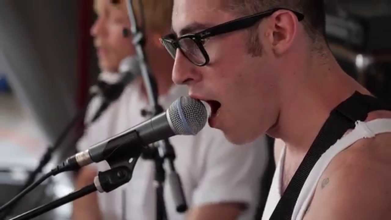 Iska Dhaaf - General Malaise (Live on KEXP)