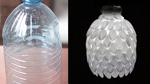 Como fazer uma luminária com colheres descartáveis?