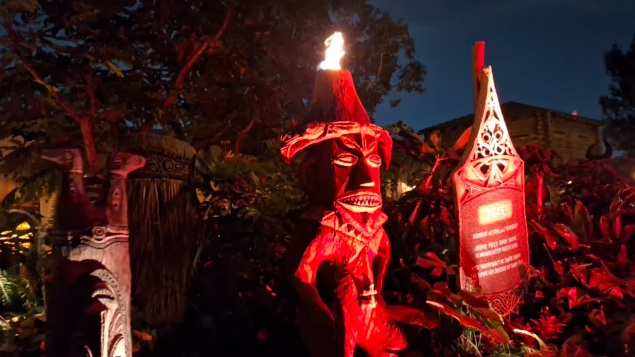 Disneyand: Walt Disney's Enchanted Tiki Room