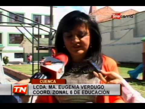 Ministerio de educación entrega kits de audiovisuales