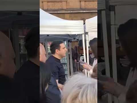 Ալեն Սիմոնյանը իր նշանածի՝ Անելյա Գուբրյանի հետ ներկա է «խորոված փարթիին»