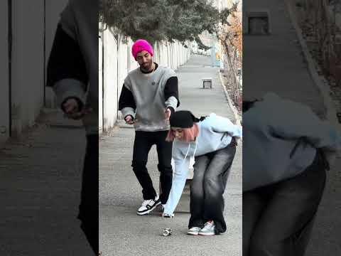 از هوا آشغال افتاد🌧😂