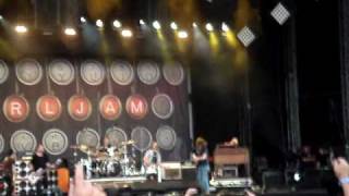 Pearl Jam - Brain Damage/Corduroy (Hard Rock Calling - Hyde Park - 25/06/2010)