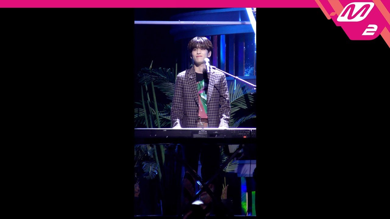 thumbnail [MPD직캠] 데이식스 원필 직캠 ‘Bookmarks’ (DAY6 WONPIL FanCam) | @MGMA_2019.8.1