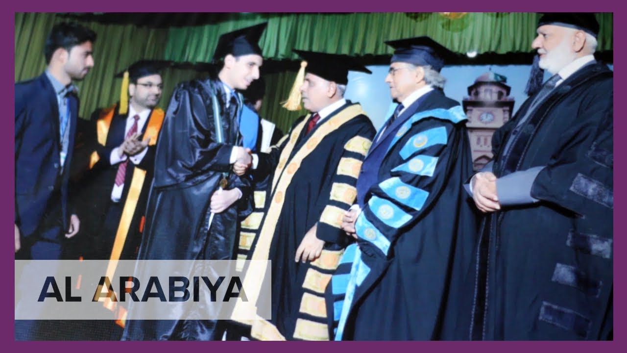 The first blind judge of Pakistan