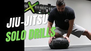 Jiu-Jitsu Solo Drills | Knee-on-Belly on the Grappling Dummy