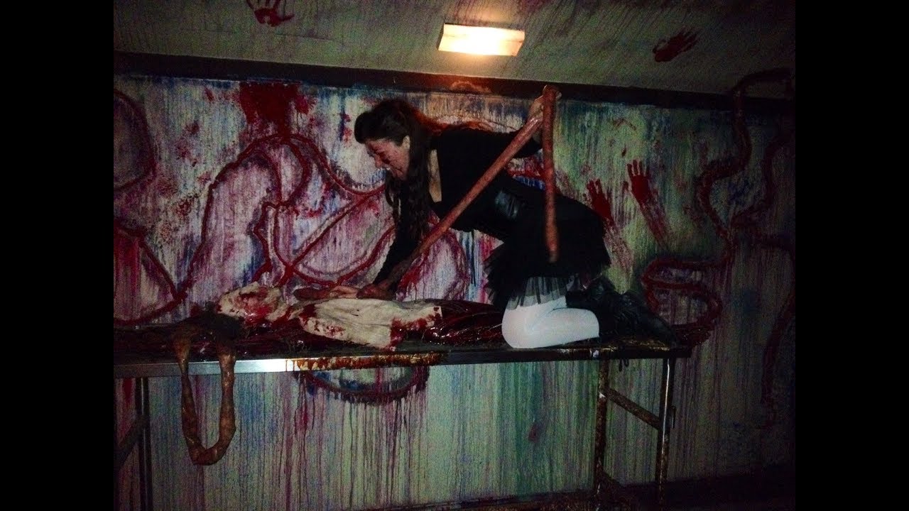 Working at a Haunted House (where to start + audition tips)