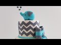 #28- Pastel de elefante para baby shower