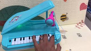 Hello Kitty Piano with Microphone, Light and Musics screenshot 2
