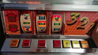 Classic Fruit Machine Play On 777 Heaven & Sunset Boulevard screenshot 2