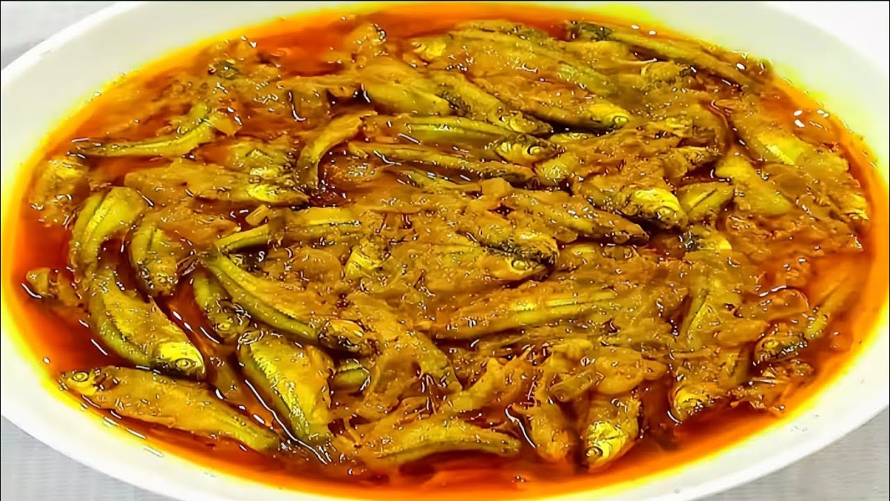 হাতে মেখে ছোট মাছের চচ্চড়ি অতুলনীয় স্বাদে//Choto Macher Chorchori ...