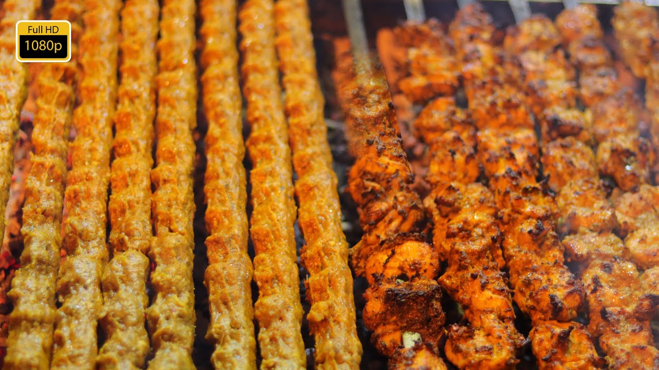 Best BBQ In Lahore 🍢🍡🍢 | Man Pasand Tikka | Chicken BBQ | Lahore Street ...