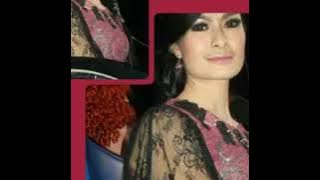 Download lagu @Cinta Segi Tiga