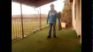 melbourne shuffle vs  breakdance 2