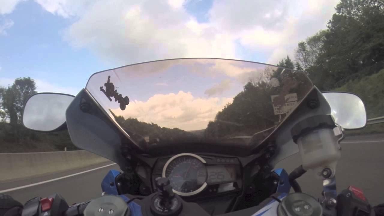 WHEELING GSXR 1000 L1  AUTOROUTE A4