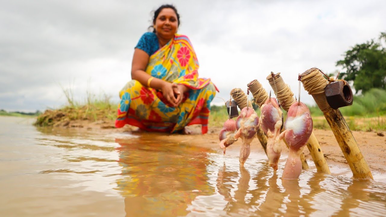 Fishing video | The lady catching big fish using chicken liver in the ...