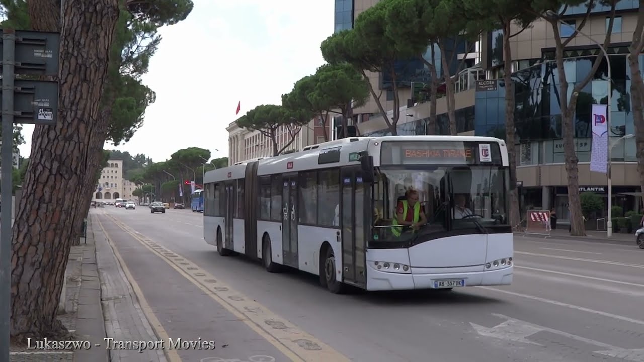Autobusy w Tiranie (buses in Tirana) - Albania