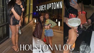 HOUSTON VLOG 2022 | CELEBRATING SYDNIE&#39;S 25TH, KAMP HOUSTON, APT HUNTING, KISS RESTAURANT, ETC!