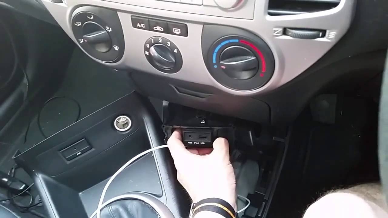 Upgrade/Retrofit of USB ipod Aux connector to Hyundai i20 ... hyundai i30 fuse box diagram 