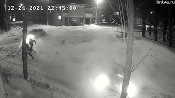 Two Pedestrians Narrowly Escape Collision at Intersection || ViralHog