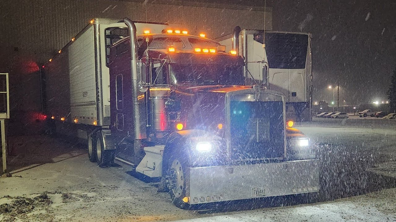 Driving North Could Be A Bad Thing Today // Canadian Snow 