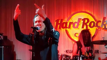 SENAPANG PATAH,,suara mael macam album brutal,live XPDC di Hardrock Cafe kiala lumpur